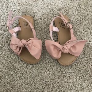 Little girl Gap sandals